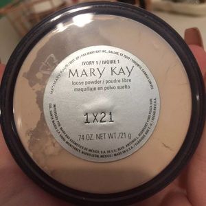 Mary Kay loose powder